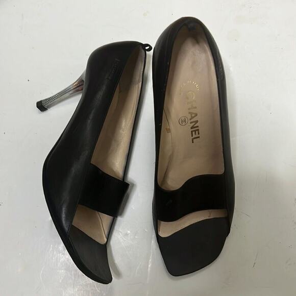 CHANEL OPEN TOE LEATHER PUMPS SIZE 38 - Picture 2 of 10